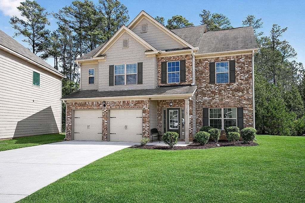 7567 Rudder Cir., Fairburn, GA 30213