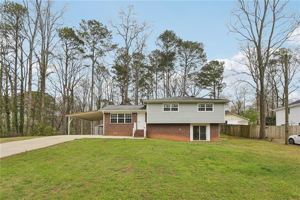 5640 Forest Dr., Acworth, GA 30102