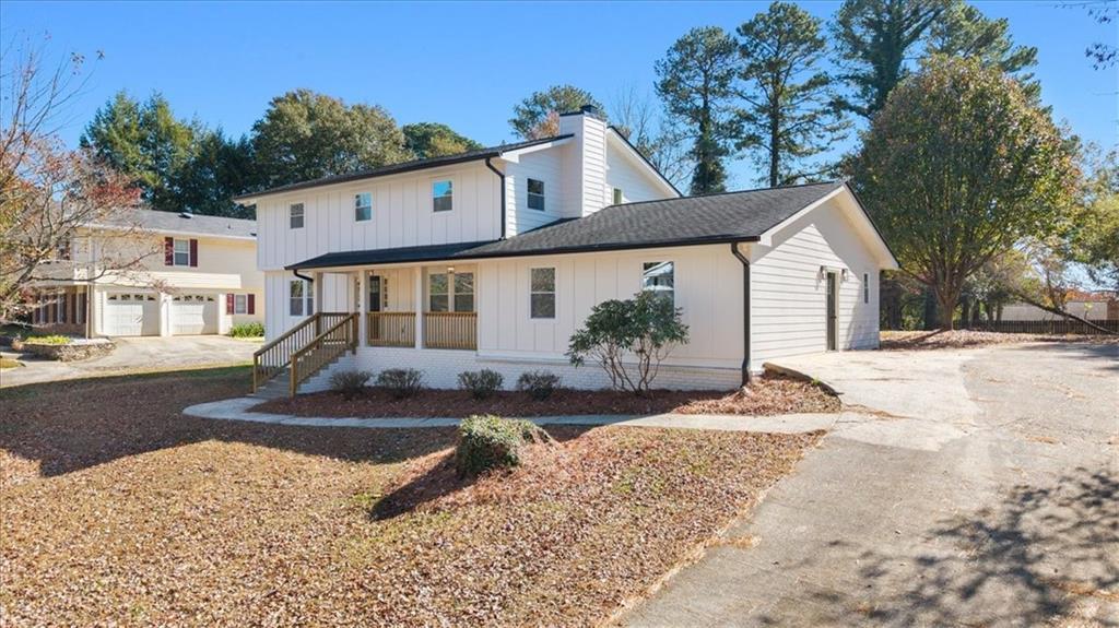 713 Pine Chase Ct., Lawrenceville, GA 30043