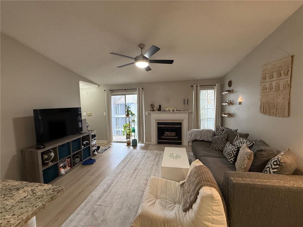 324 Granville Ct., Atlanta, GA 30328