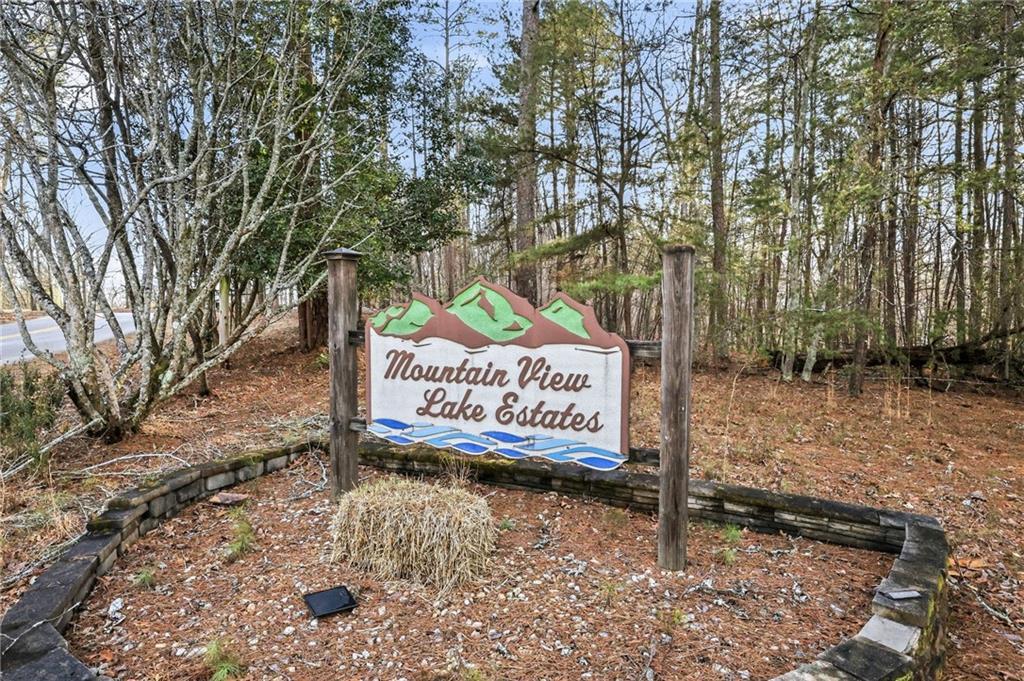 7707 Elm Cir., Murrayville, GA 30564