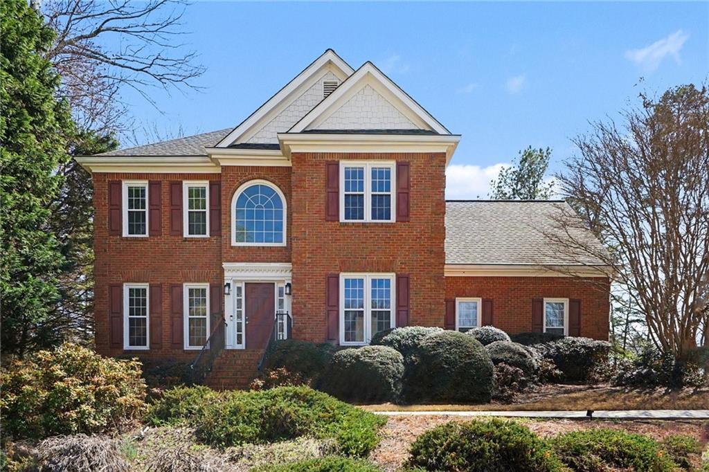 1374 Holly Lake Cir., Snellville, GA 30078