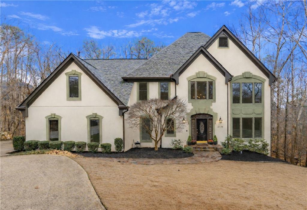 2175 River Cliff Dr., Roswell, GA 30076