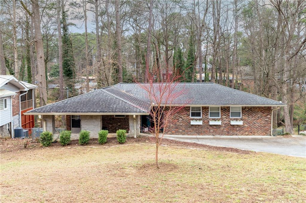 2237 Capehart Cir., Atlanta, GA 30345