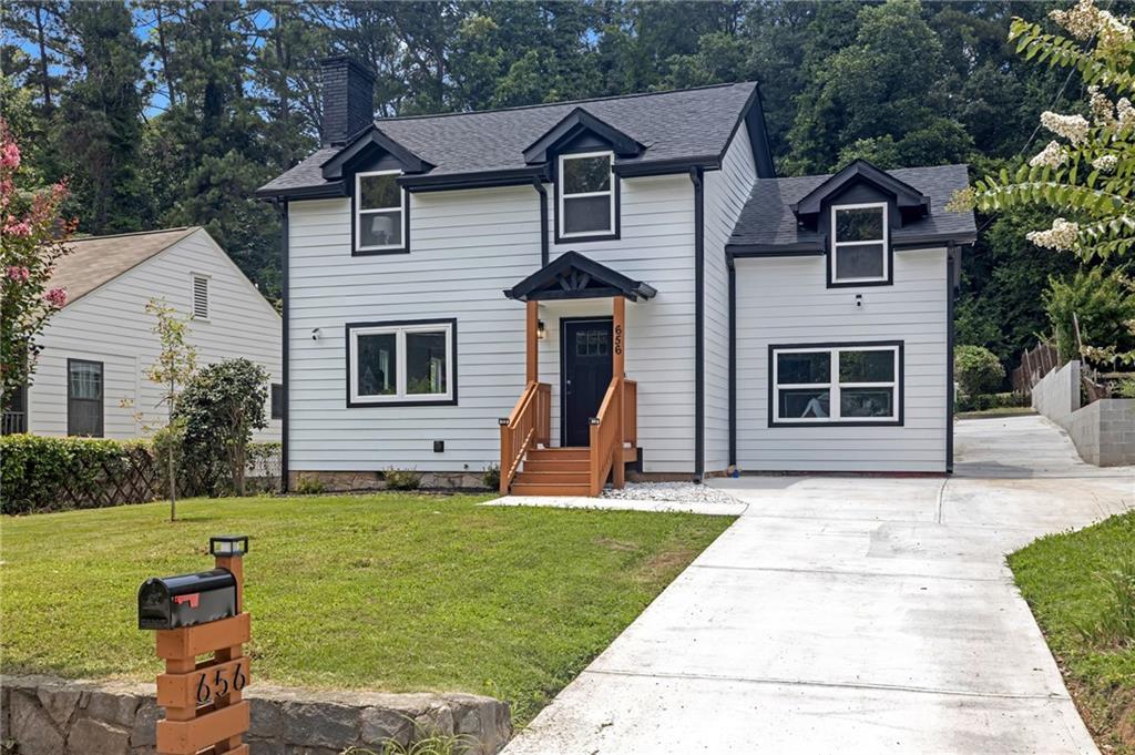 656 S Elizabeth Pl., Atlanta, GA 30318