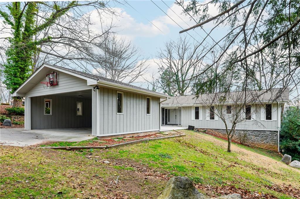 3346 Little Cir., Gainesville, GA 30506