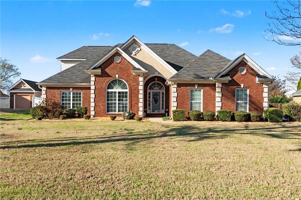 449 Glouchester Dr., Locust Grove, GA 30248