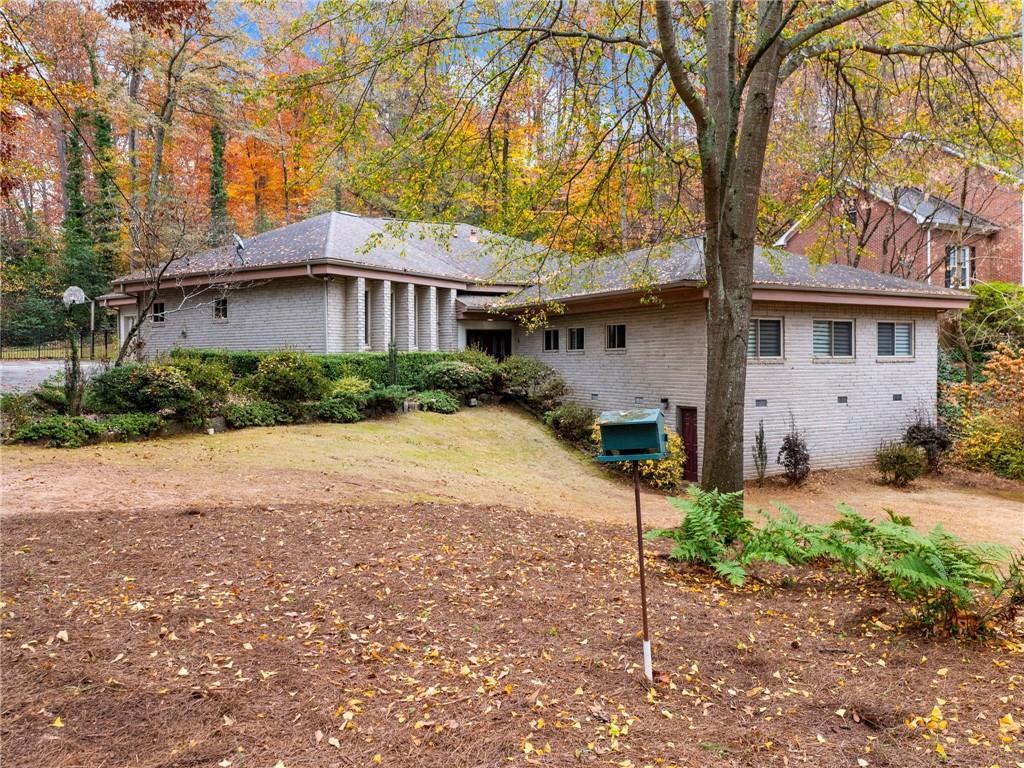 2153 Starfire Dr., Atlanta, GA 30345