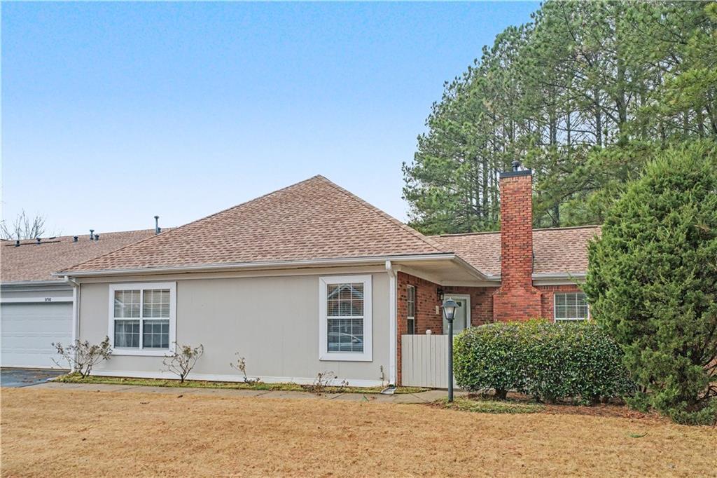 3758 NW Vineyards Lake Cir. #8, Kennesaw, GA 30144