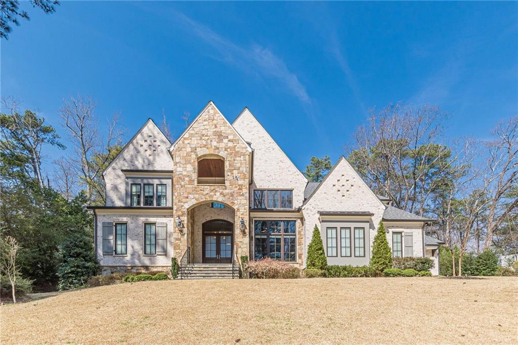 1104 Roxboro Dr., Atlanta, GA 30324