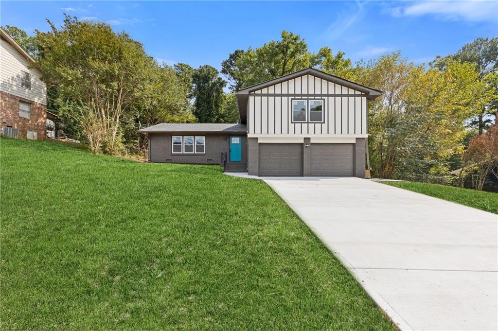 1634 Lamancha Dr., Lawrenceville, GA 30044