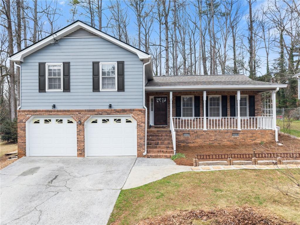 4691 Lucerne Valley Rd., Lilburn, GA 30047