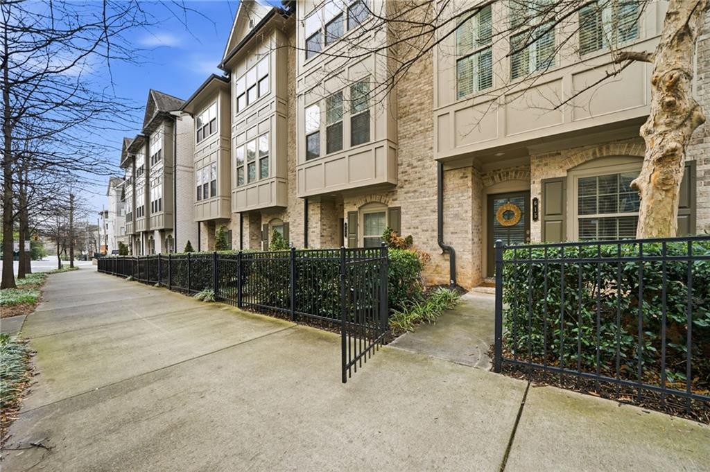 615 Broadview Pl., Atlanta, GA 30324