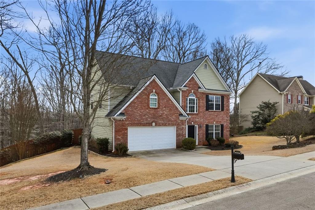 6459 Millstone Cove Dr., Flowery Branch, GA 30542