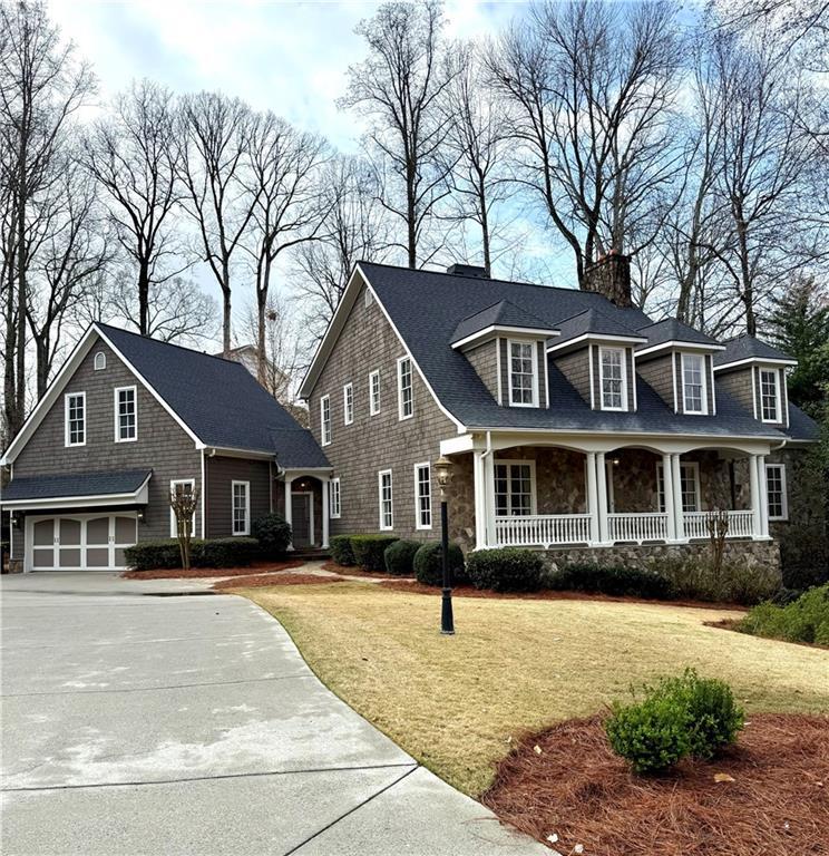 1863 Baynham Dr., Dunwoody, GA 30338