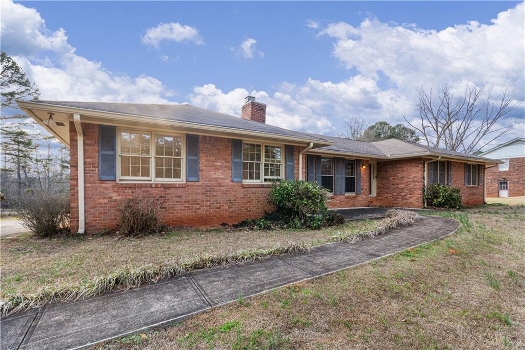 7085 Hobgood Rd., Fairburn, GA 30213