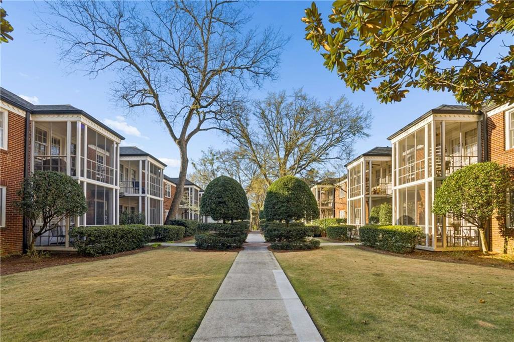 55 Delmont Dr. #C4, Atlanta, GA 30305