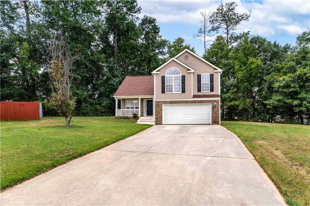 5849 Amerson Ln., Ellenwood, GA 30294