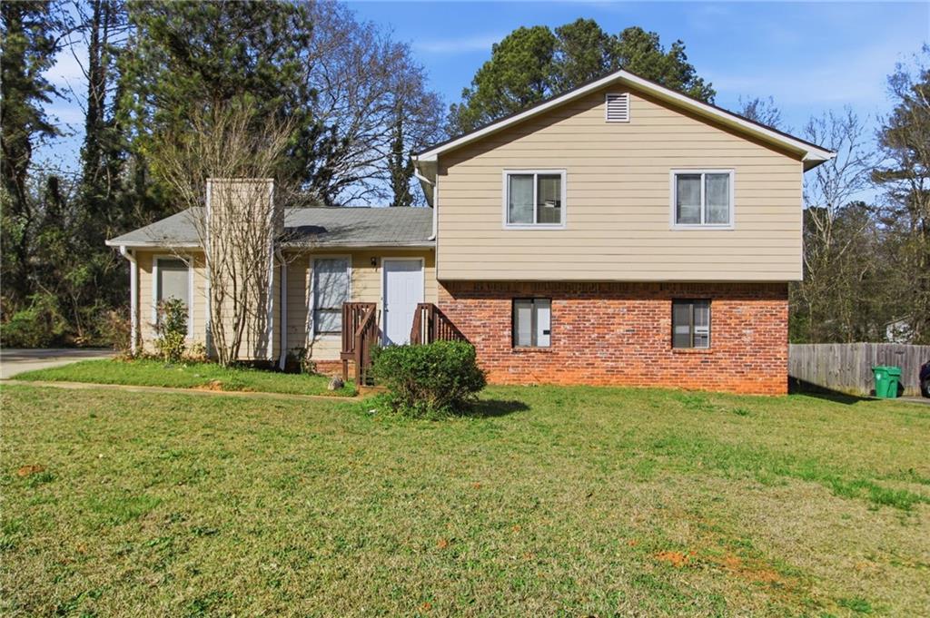 4436 Cypress Ridge Ln., Stone Mountain, GA 30083