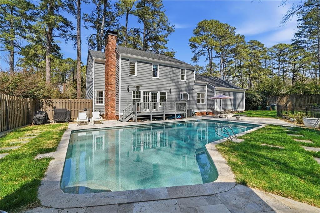 205 Berwick Dr., Atlanta, GA 30328