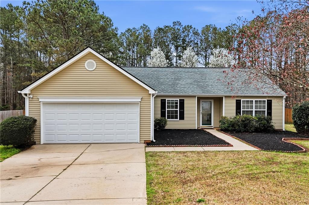 3385 Bridgeshaw Dr., Cumming, GA 30028