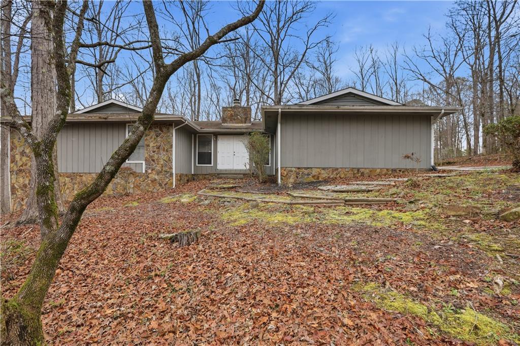 251 Milam Rd., Fayetteville, GA 30214