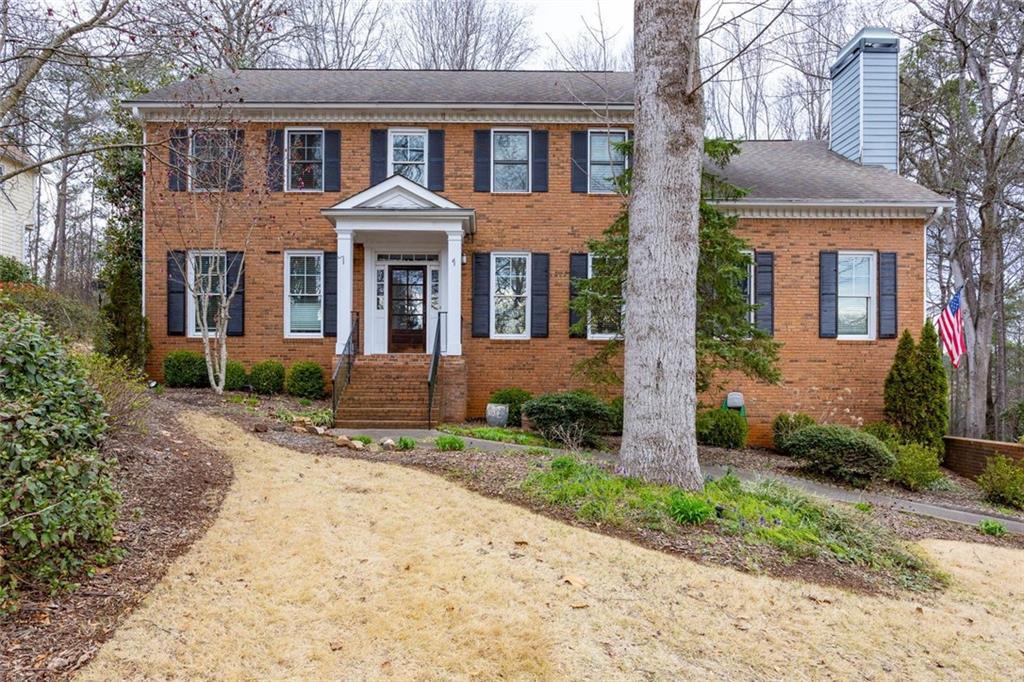 575 Berkeley Ln., Kennesaw, GA 30144