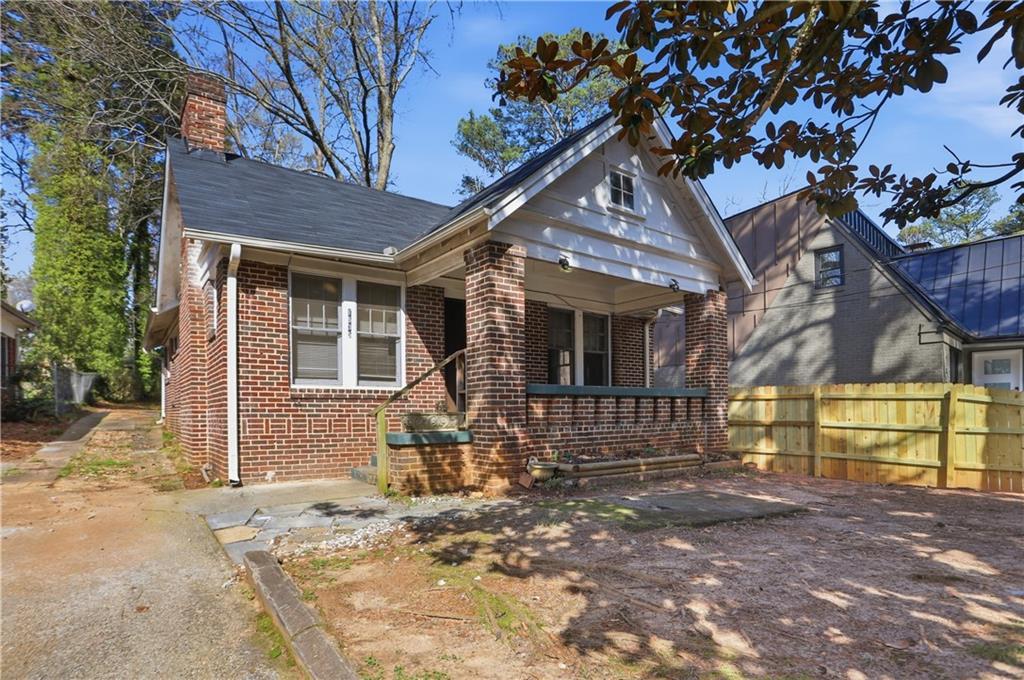 1535 Pineview Ter., Atlanta, GA 30311