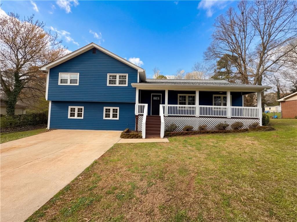 1272 Owen Cir., Sugar Hill, GA 30518