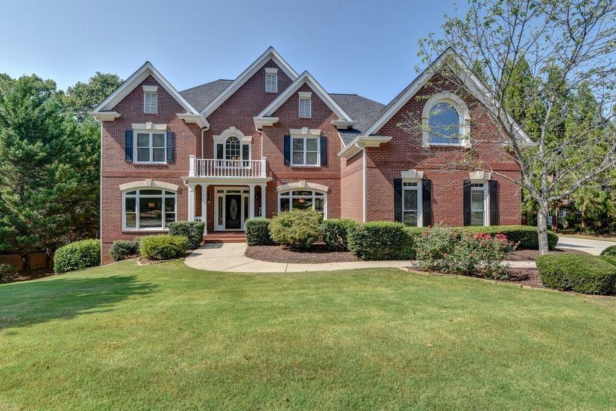 855 Autumn Close, Alpharetta, GA 30004
