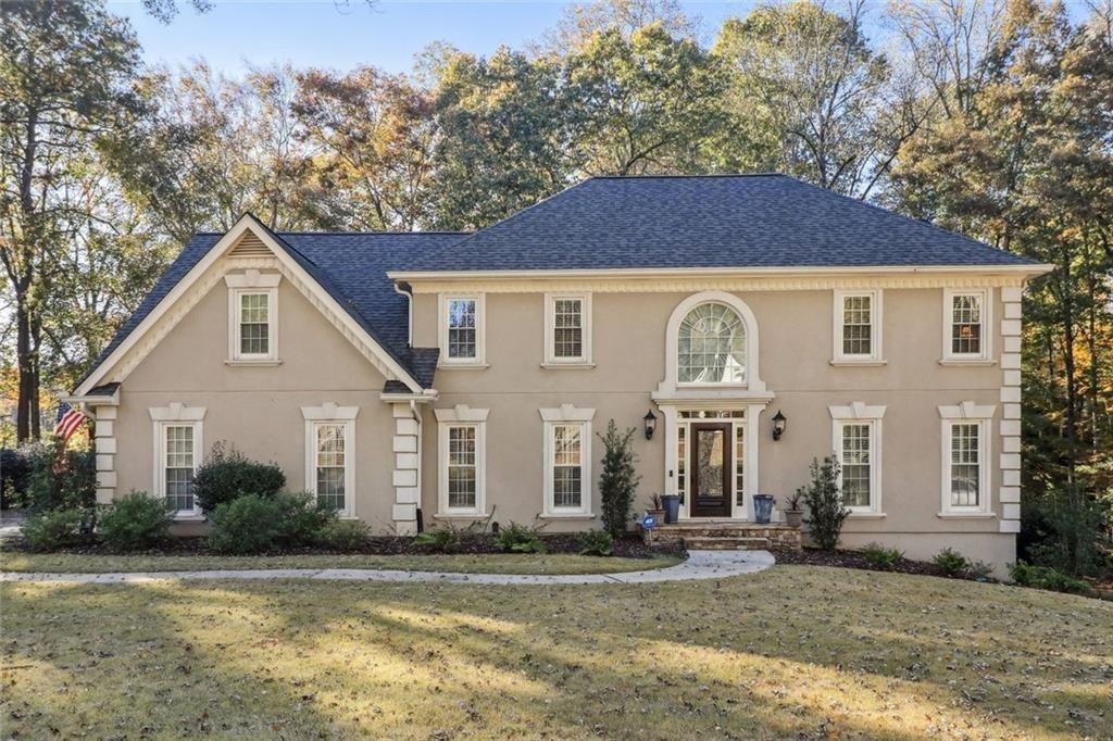 8800 Glen Ferry Dr., Johns Creek, GA 30022