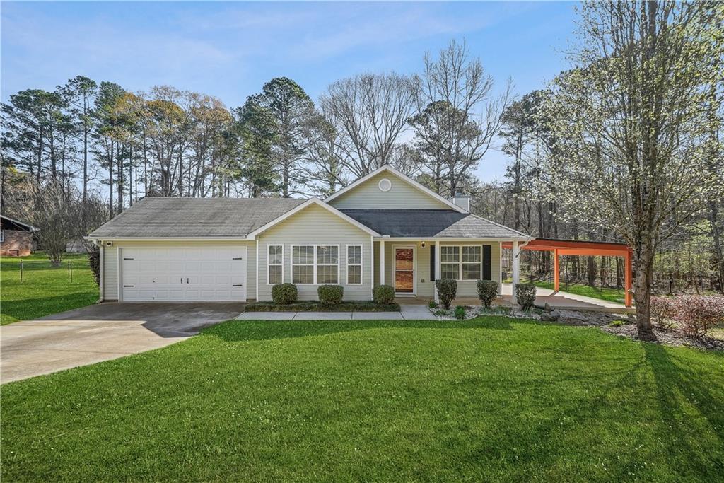 150 Vaughn Dr., Fayetteville, GA 30214