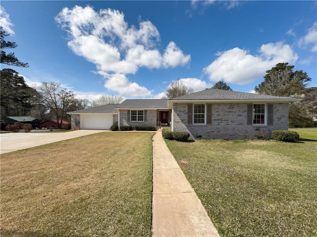 428 Macon St., Lagrange, GA 30241