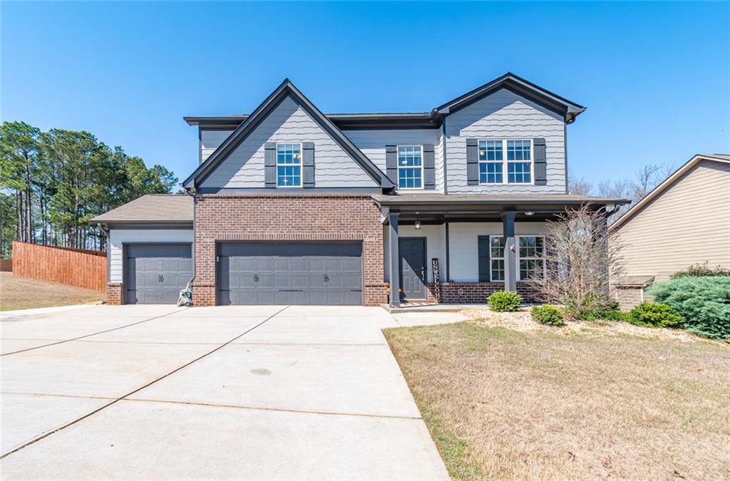 809 Joy Dr., Hoschton, GA 30548