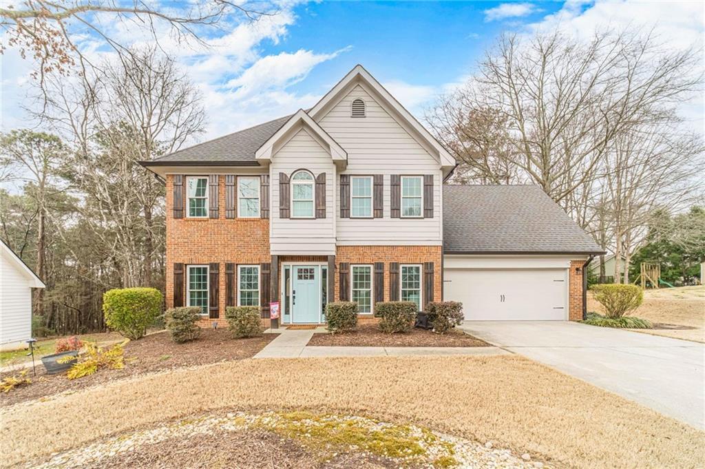 2240 Emerald Dr., Loganville, GA 30052