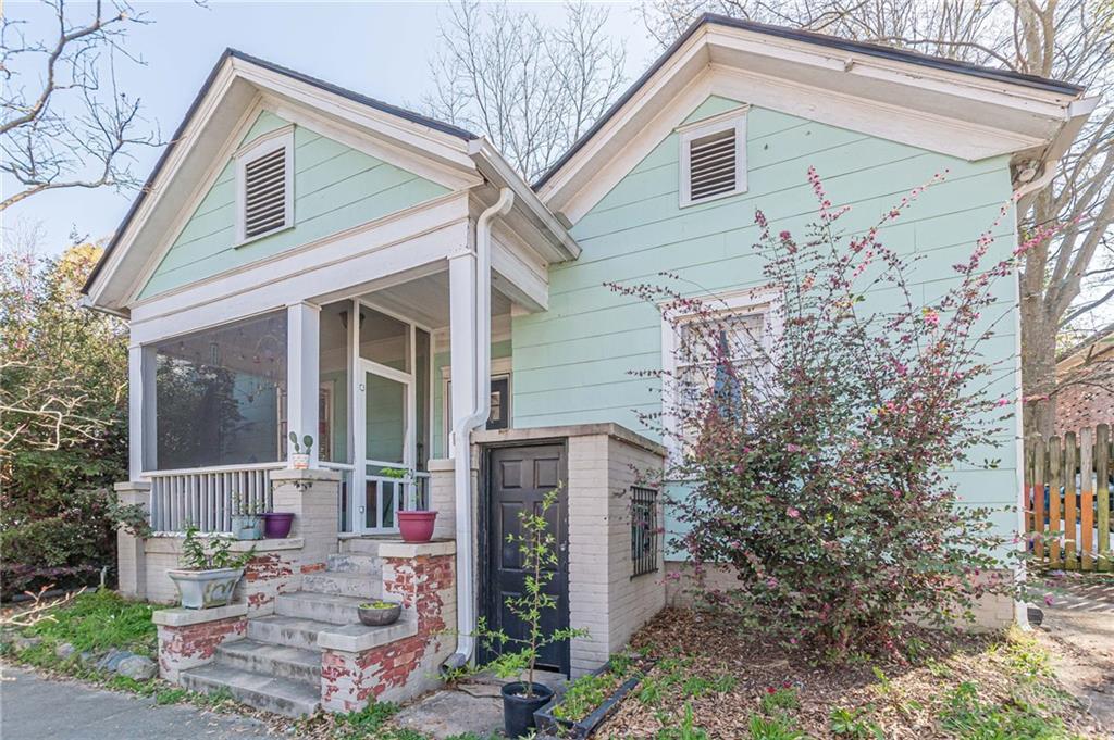 3030 Semmes St., East Point, GA 30344