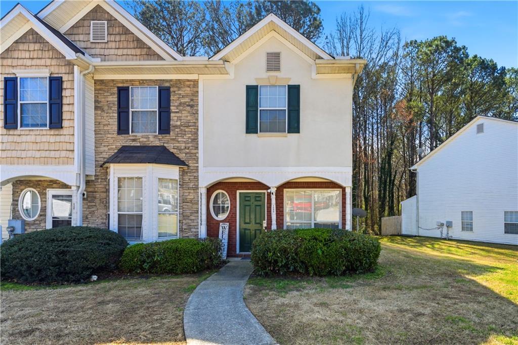 1686 Camden Forrest Tr., Riverdale, GA 30296