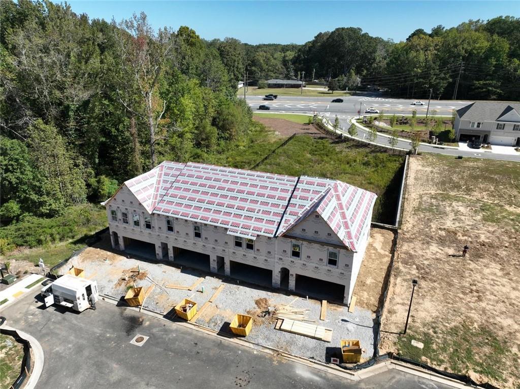 669 Sunstone Ln., Lawrenceville, GA 30043