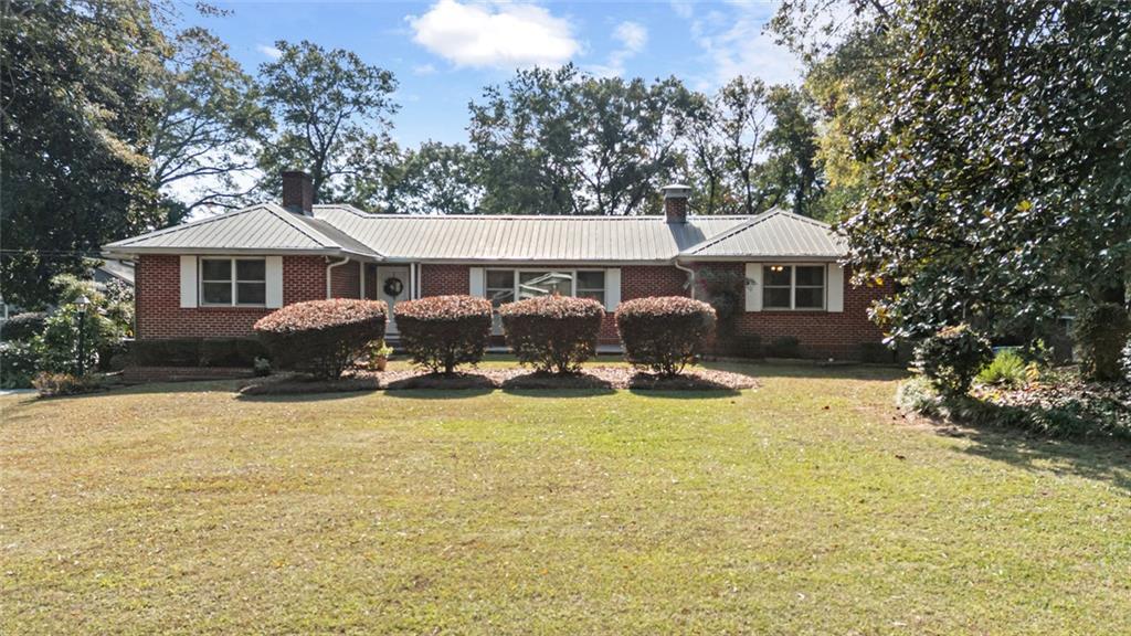 2611 Shannon Dr., Austell, GA 30106