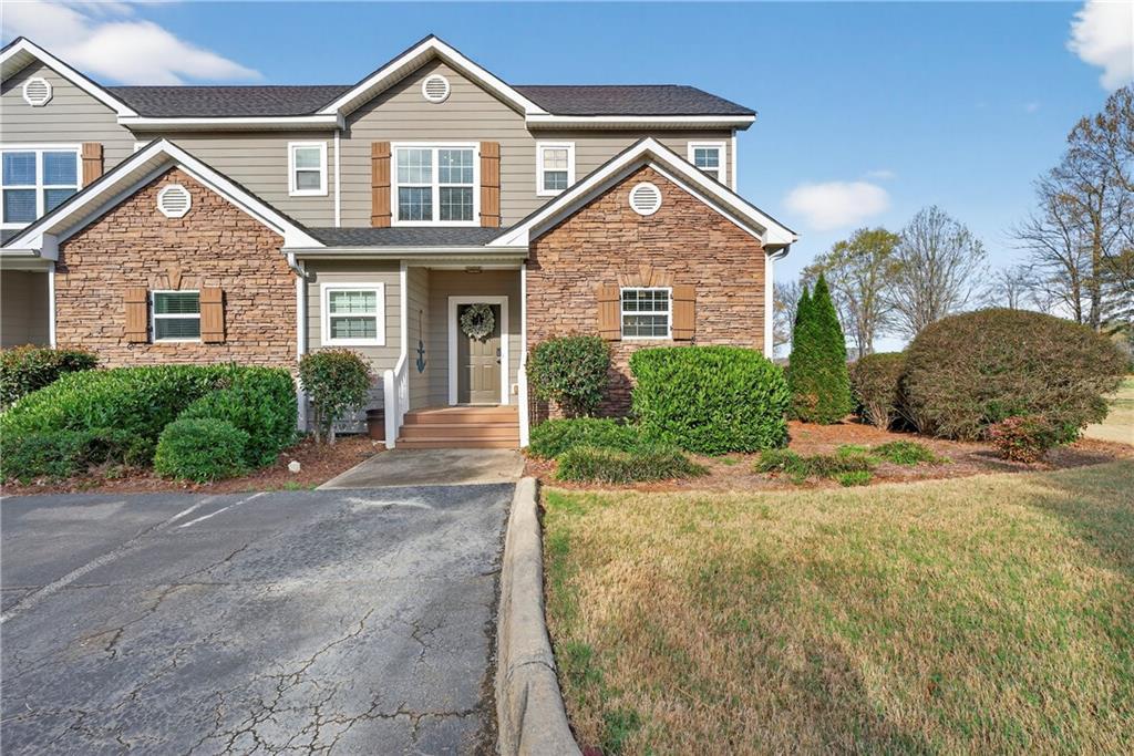 549 Old Phoenix Rd. #105, Eatonton, GA 31024