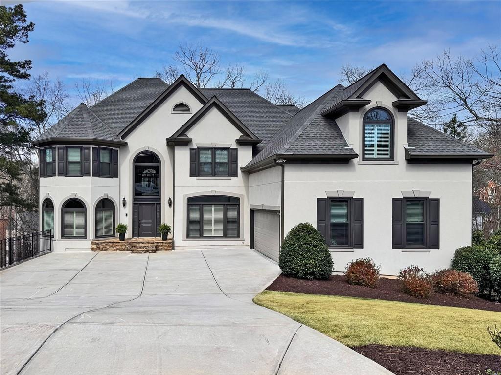535 Water Shadow Ln., Alpharetta, GA 30022