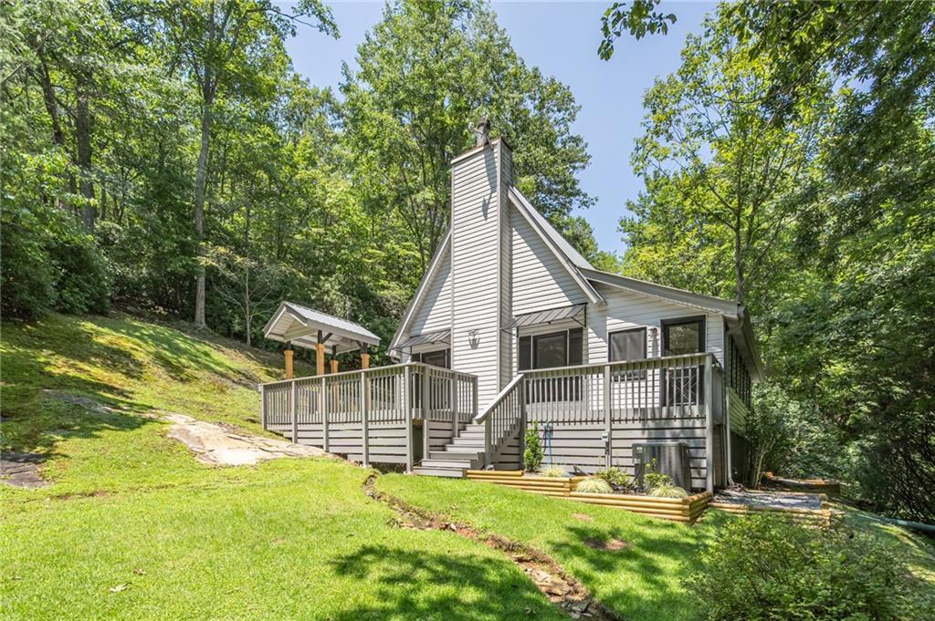 225 Cherokee Cir., Ellijay, GA 30536
