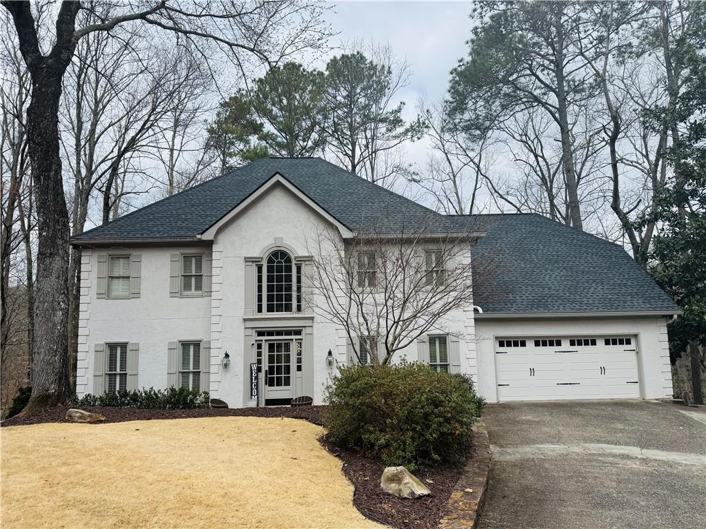 3373 Lake Crest Ln., Roswell, GA 30075