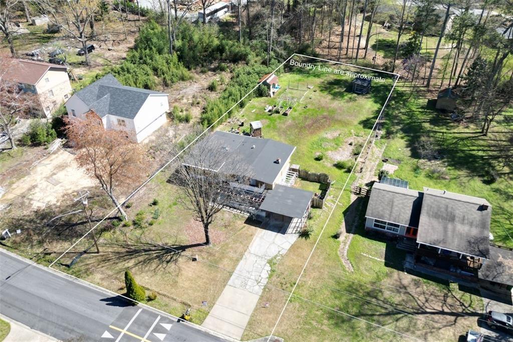 5304 Pounds Dr., Stone Mountain, GA 30087