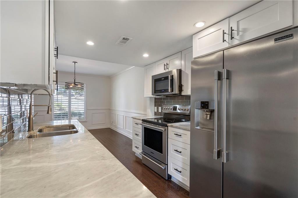 20 Ivy Pkwy., Atlanta, GA 30342