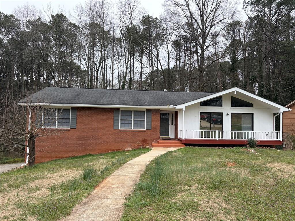 5252 Enchanted Cove, Lilburn, GA 30047