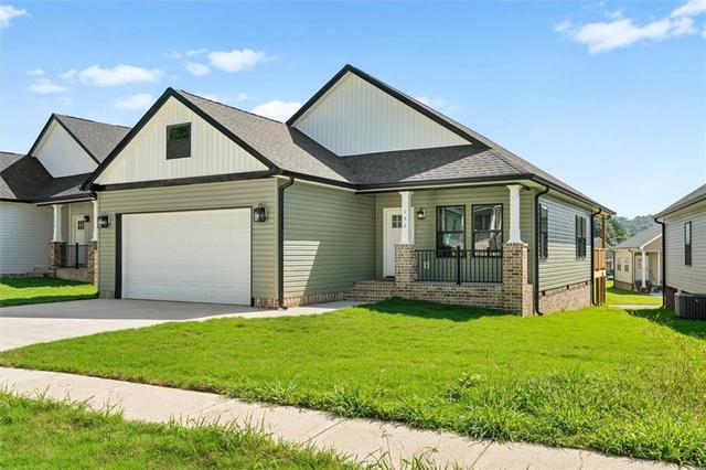 New Homes with Master Bedrooms on the 1st Floor That Attend Eastbrook Middle School: March 7th to March 13th