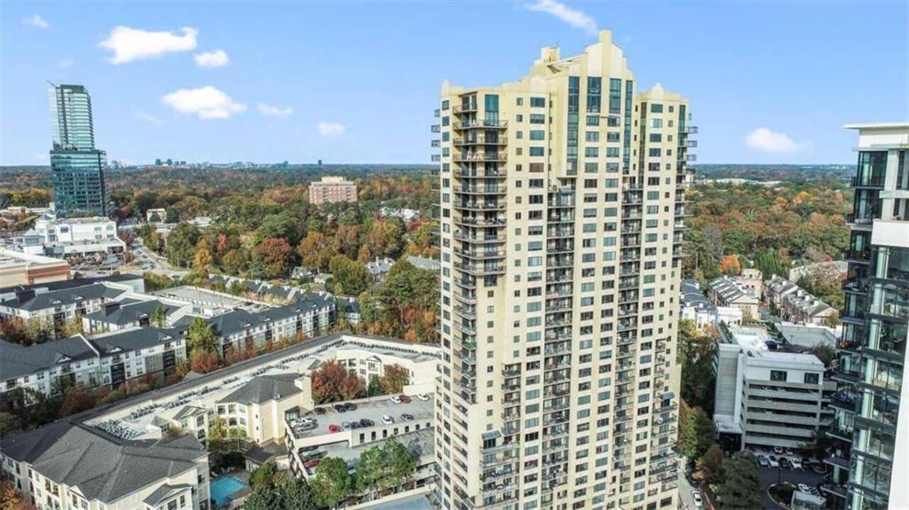 3481 Lakeside Dr. #902, Atlanta, GA 30326