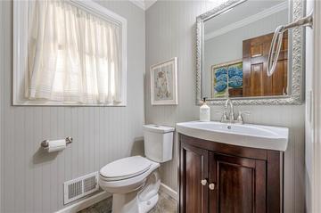 220 Saddle Lake Dr., Roswell, GA 30076