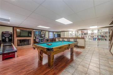 220 Saddle Lake Dr., Roswell, GA 30076